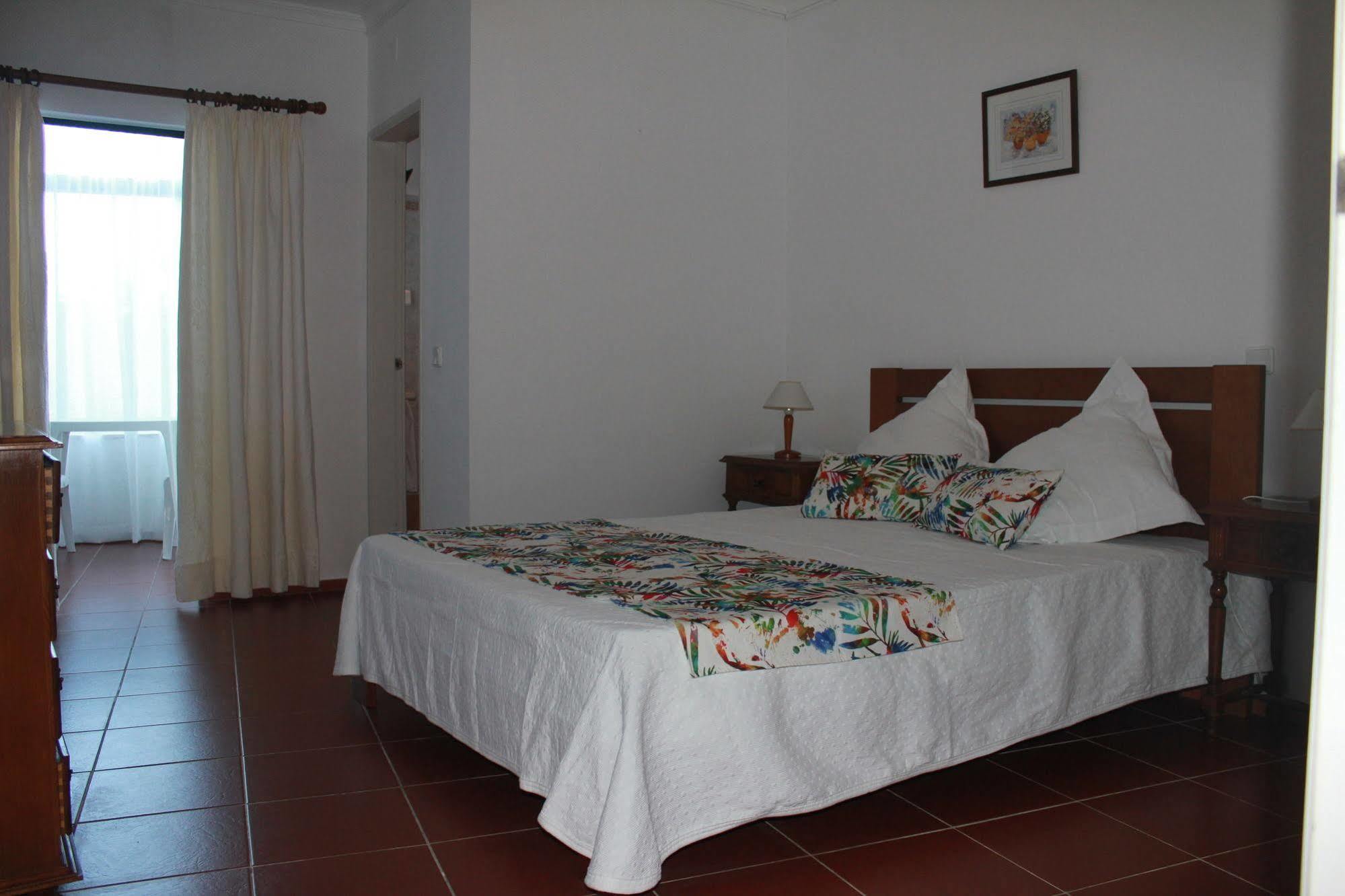 Bed and Breakfast Manta Guest Manta Rota Exteriér fotografie